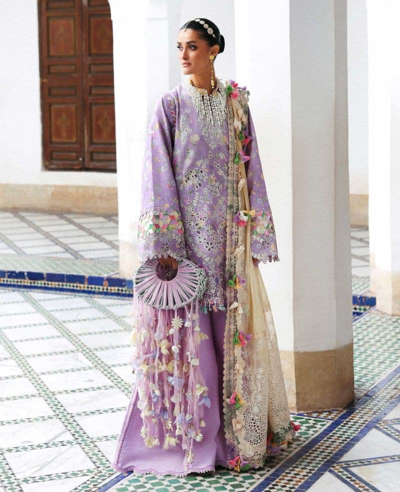 Embroidered Cambric 1 Piece Unstitched Suit
