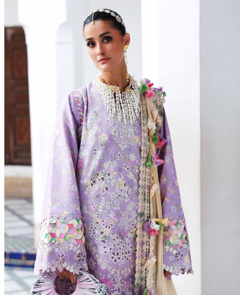 Embroidered Cambric 1 Piece Unstitched Suit
