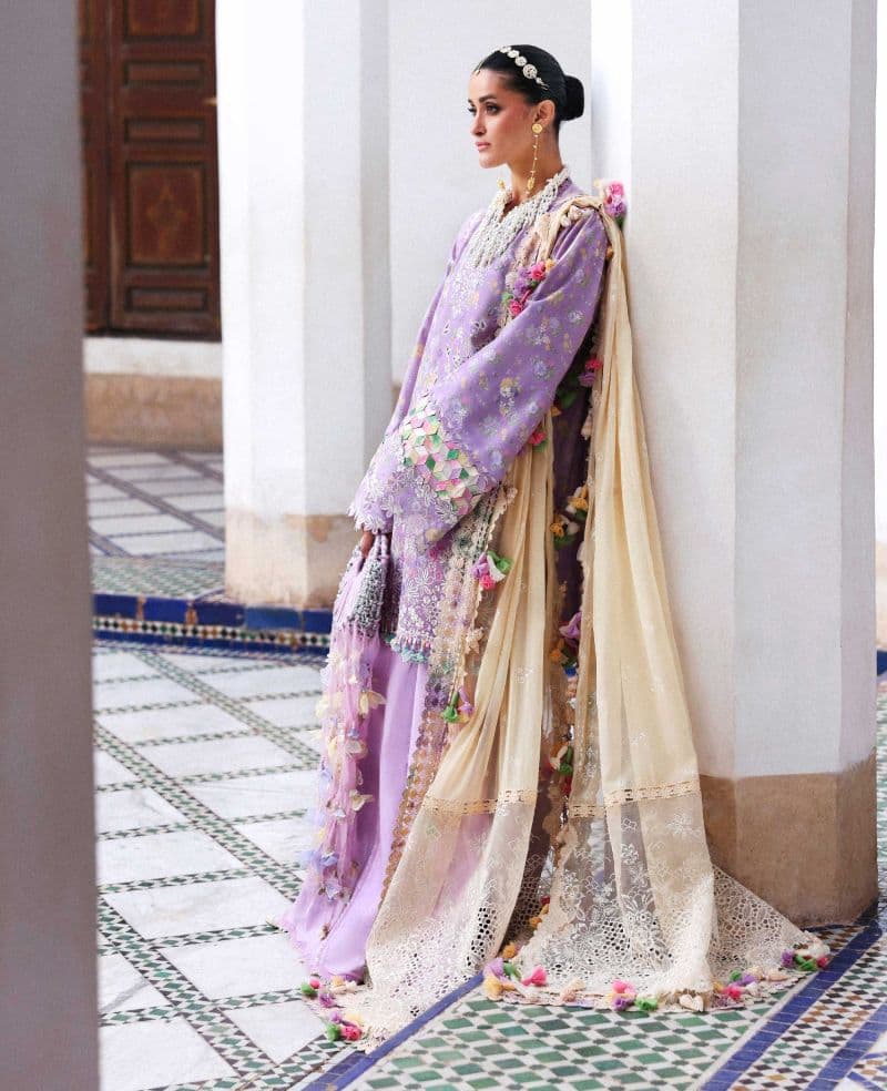 Embroidered Cambric 1 Piece Unstitched Suit