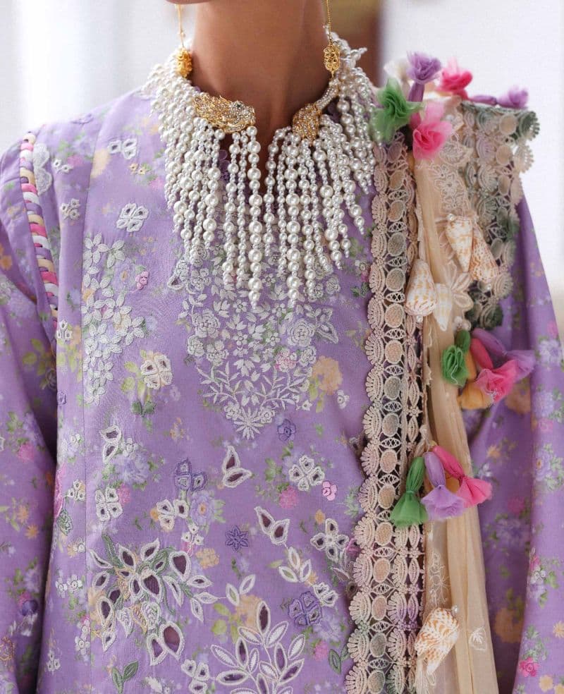 Embroidered Cambric 1 Piece Unstitched Suit