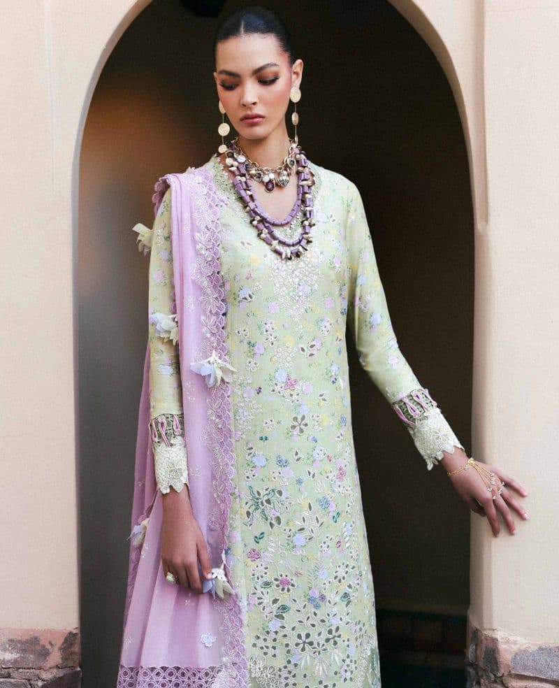 Embroidered Cambric 1 Piece Unstitched Suit