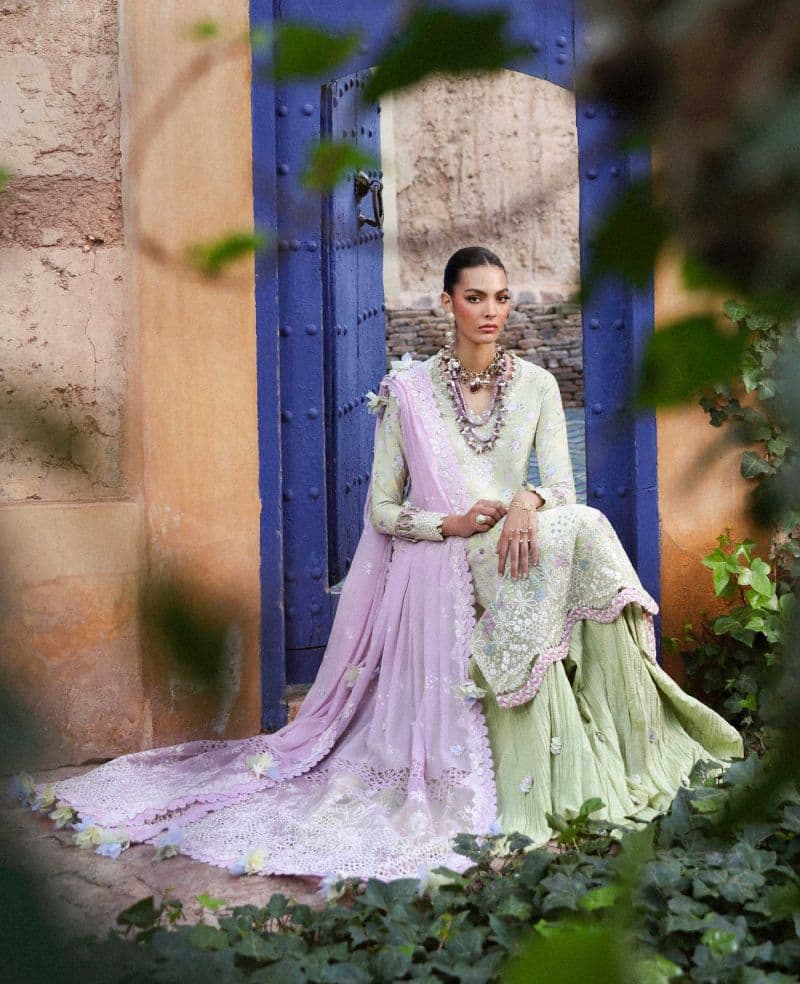 Embroidered Cambric 1 Piece Unstitched Suit