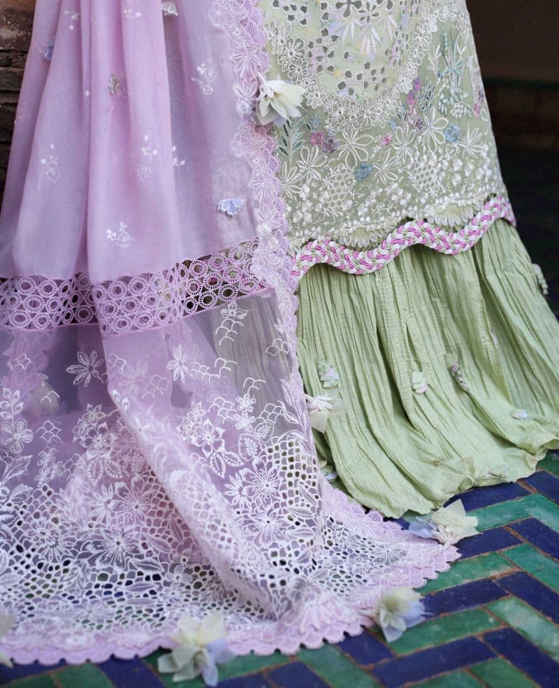 Embroidered Cambric 1 Piece Unstitched Suit