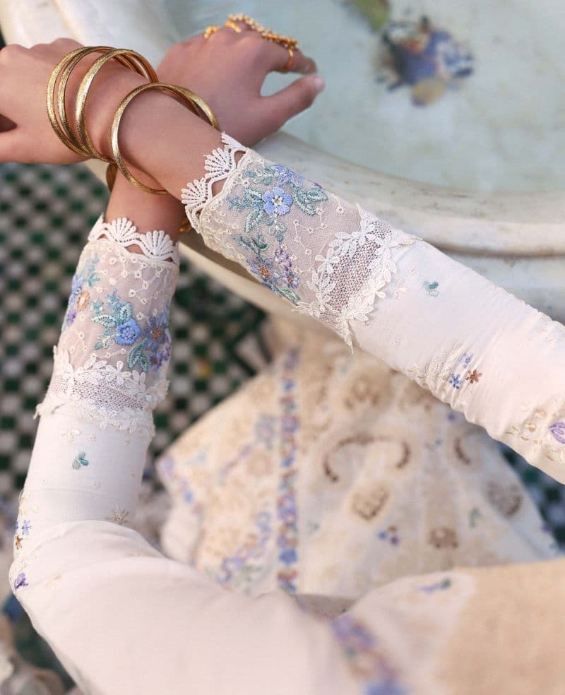 Embroidered Cambric 1 Piece Unstitched Suit thumbnail