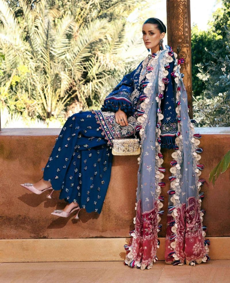 Embroidered Cambric 1 Piece Unstitched Suit