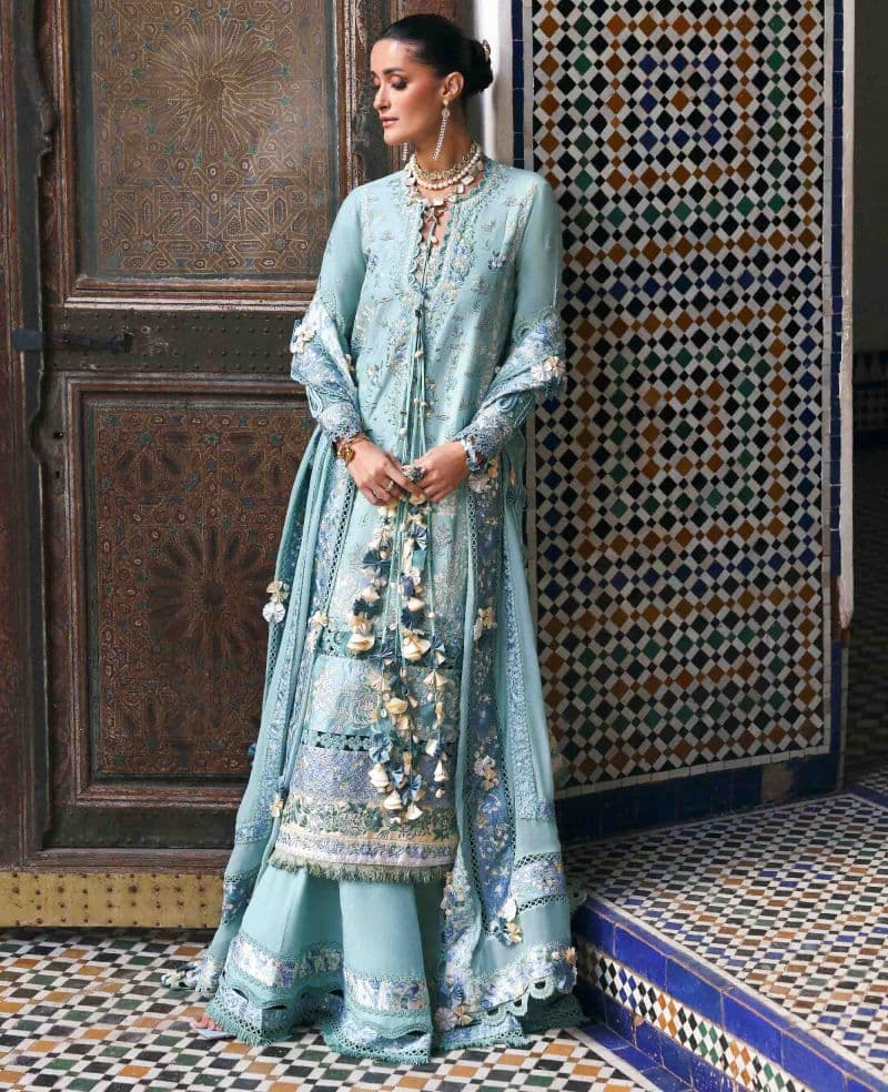 Embroidered Cambric 1 Piece Unstitched Suit