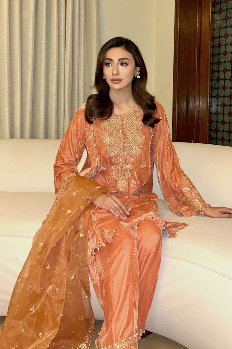 Embroidered Unstitched 3PC