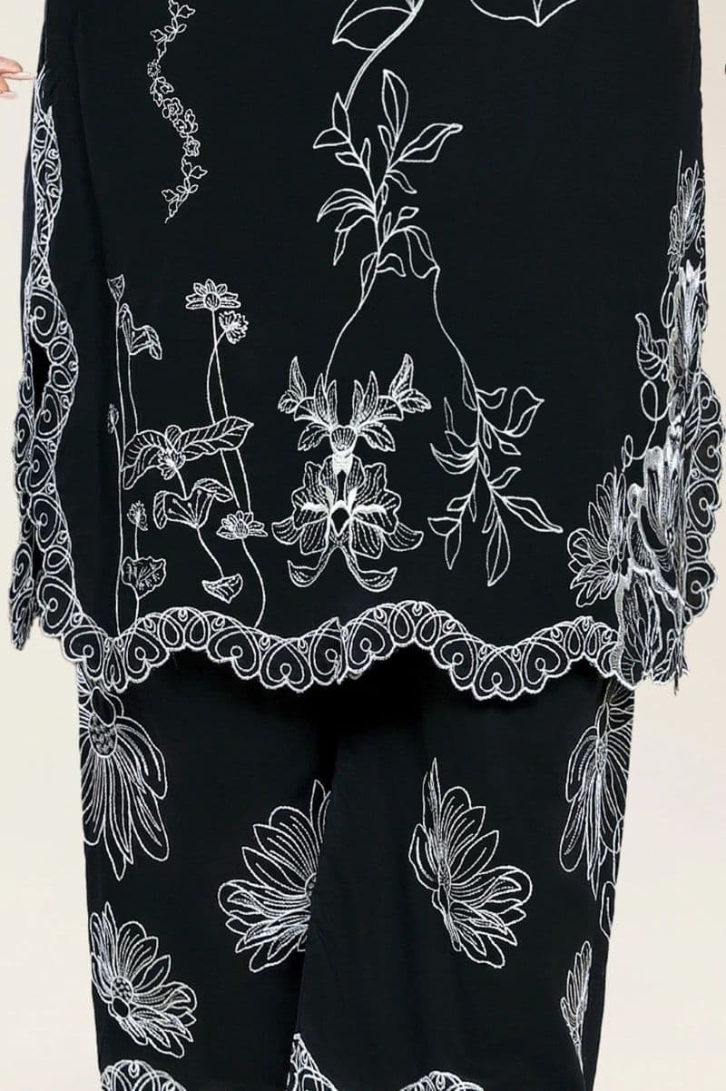 Embroidered 2PC thumbnail