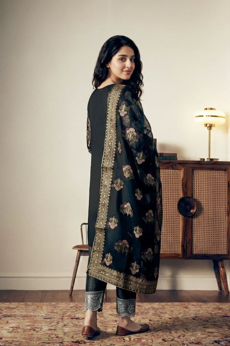 Printed Black 2PC Suit thumbnail
