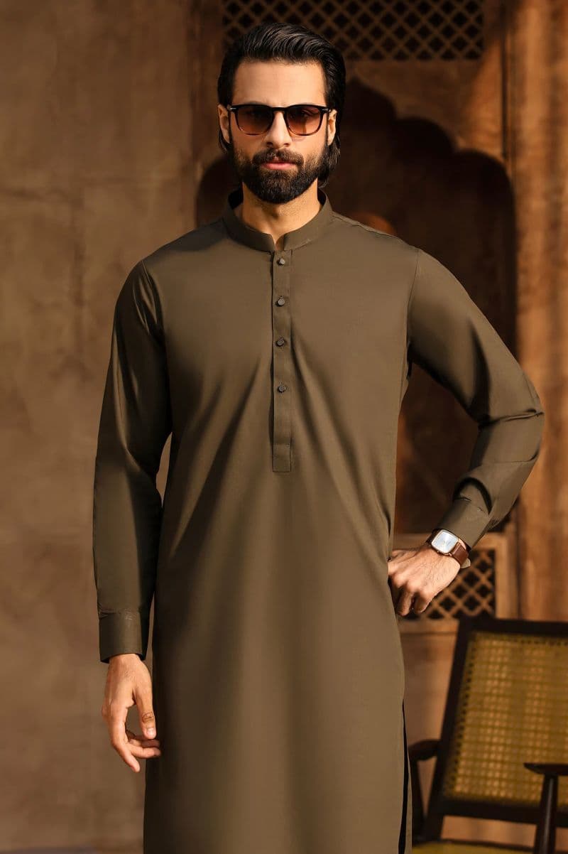 Dark Green Cotton Shalwar Kameez thumbnail