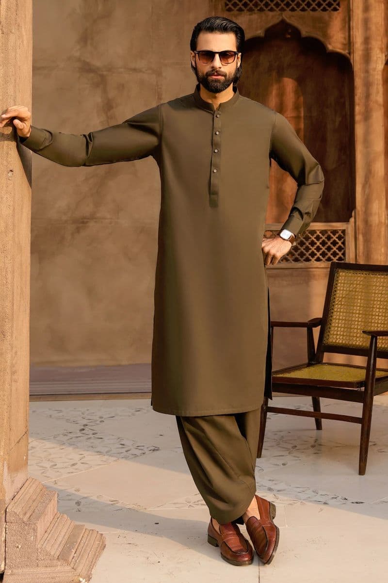 Dark Green Cotton Shalwar Kameez thumbnail