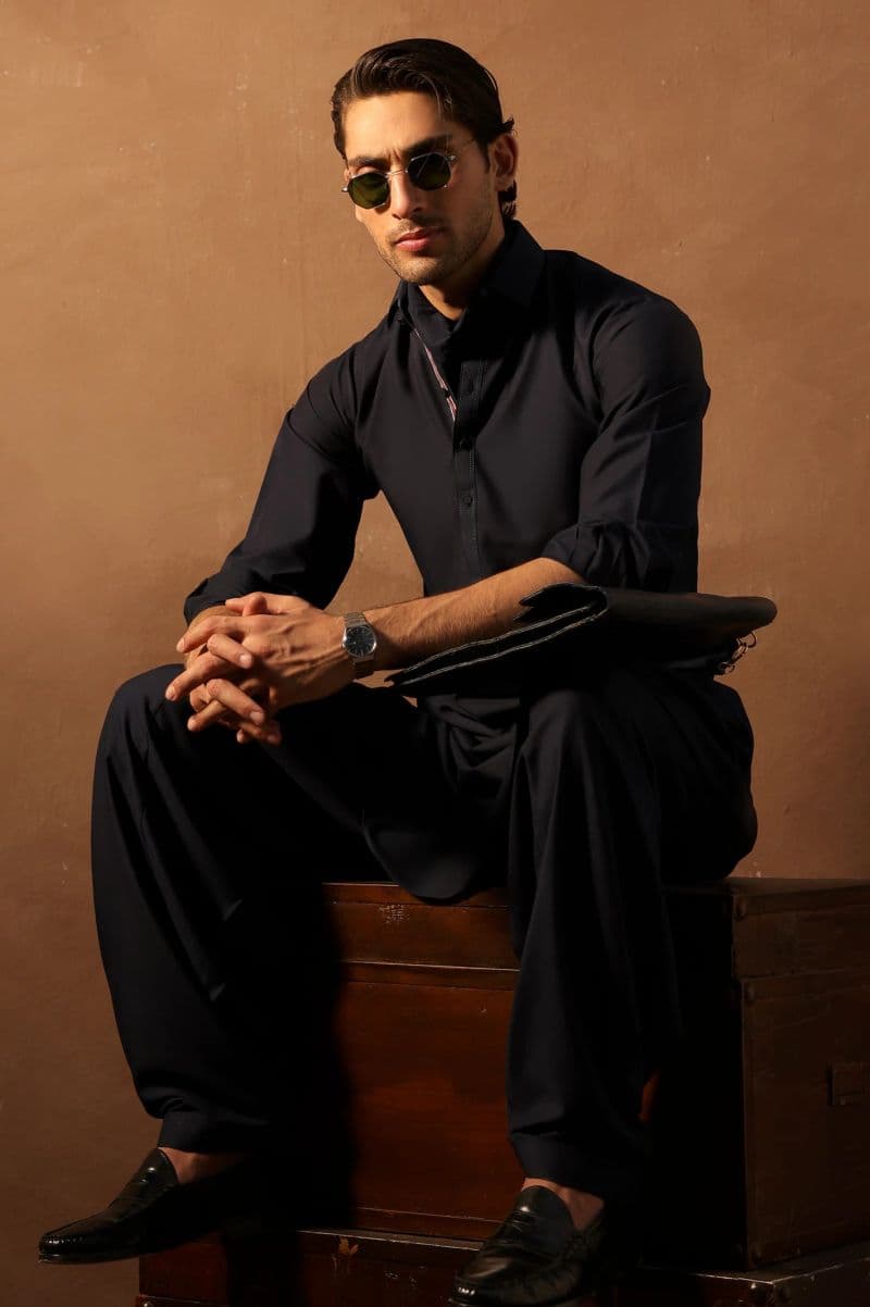 Grey Wash & Wear Shalwar Kameez thumbnail