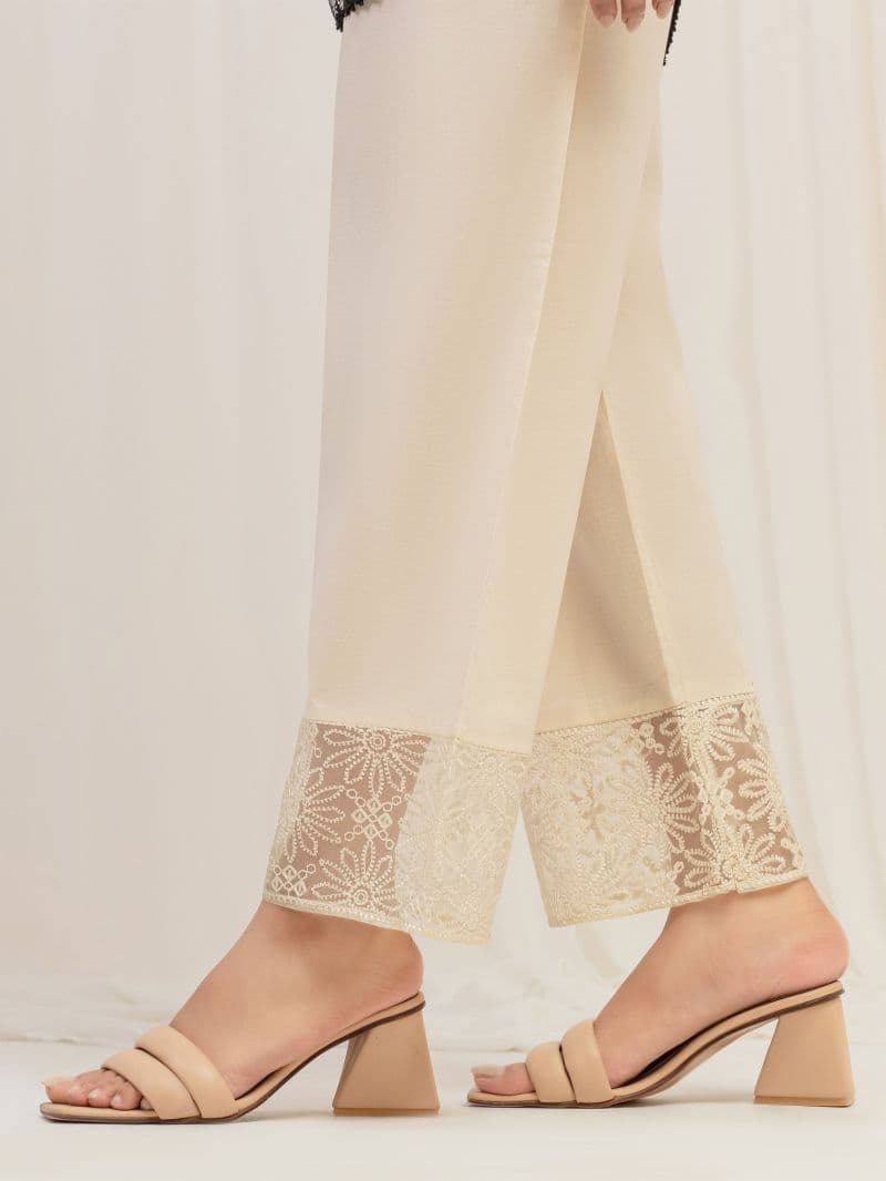 Embroidered Cambric Trouser - EWBE5-76597 thumbnail