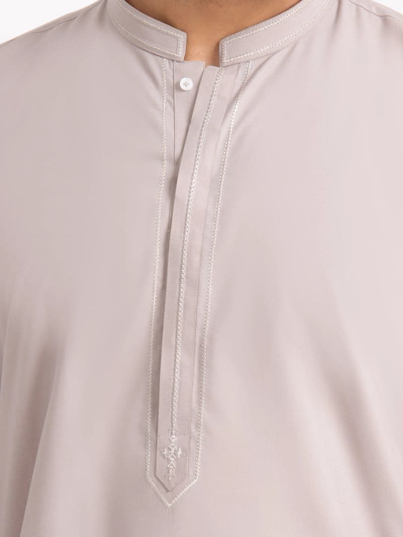Embroidered Blended Kurta Pajama - EMTKPT24-042