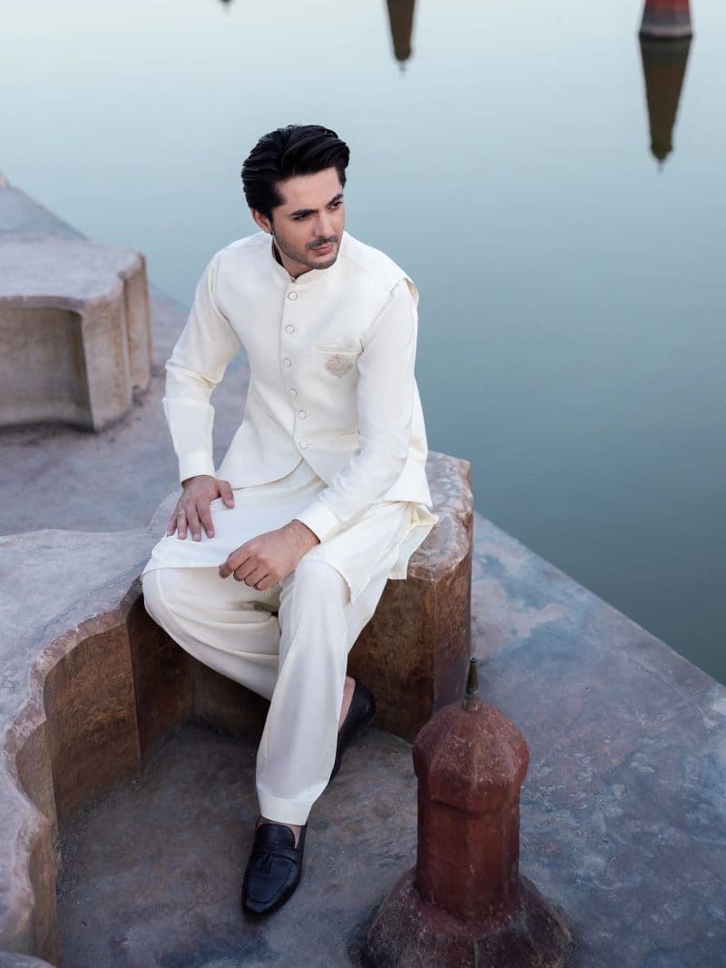 Embroidered Jacquard Waistcoat - EMTWC5-35965 thumbnail
