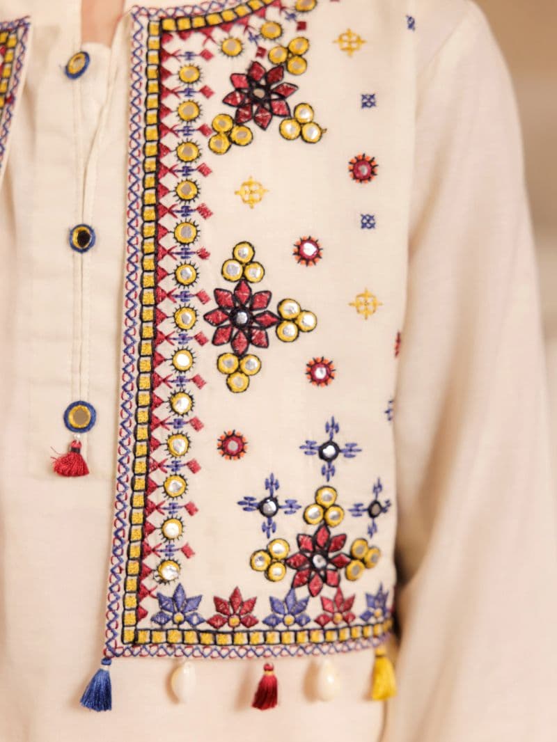 Embroidered Lawn Co-Ord Set - EGTKE5-71012ST