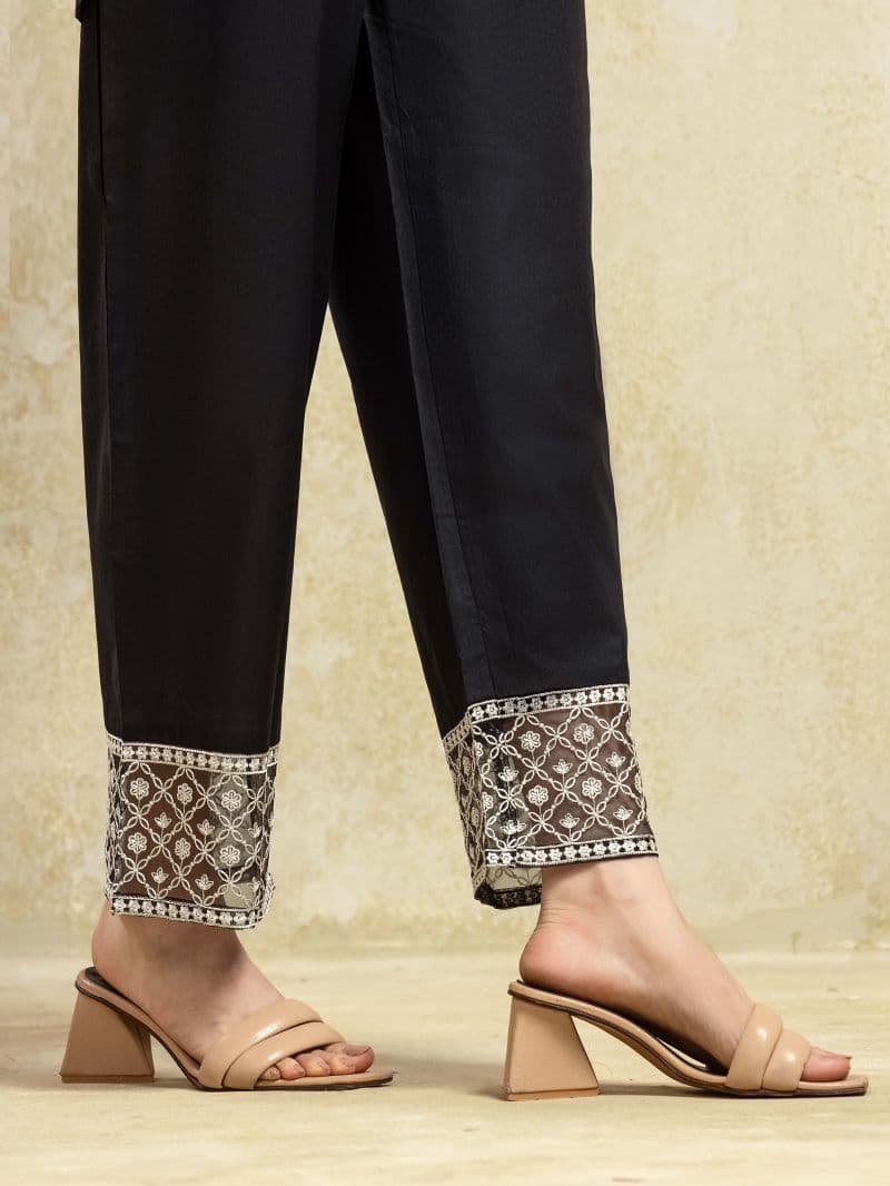 Embroidered Cambric Trouser - EWBE5-76603 thumbnail
