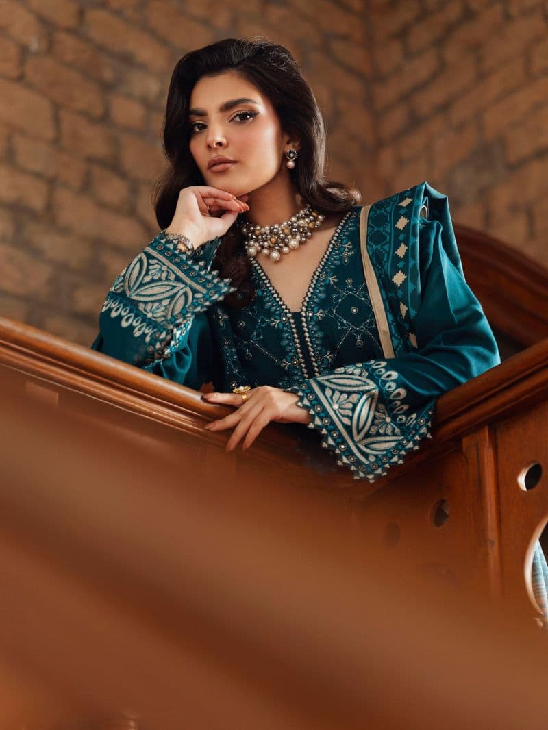 Embroidered Khaddar Suit - EWU5V11-32010-3P