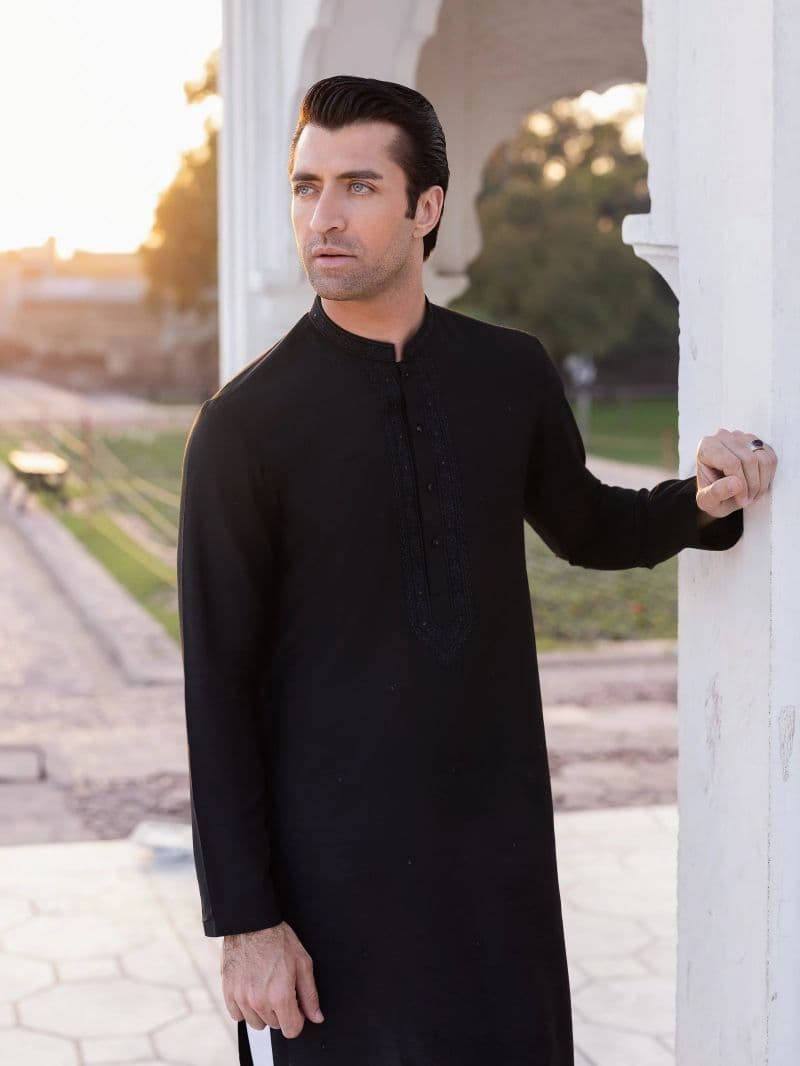 Embroidered Blended Kurta