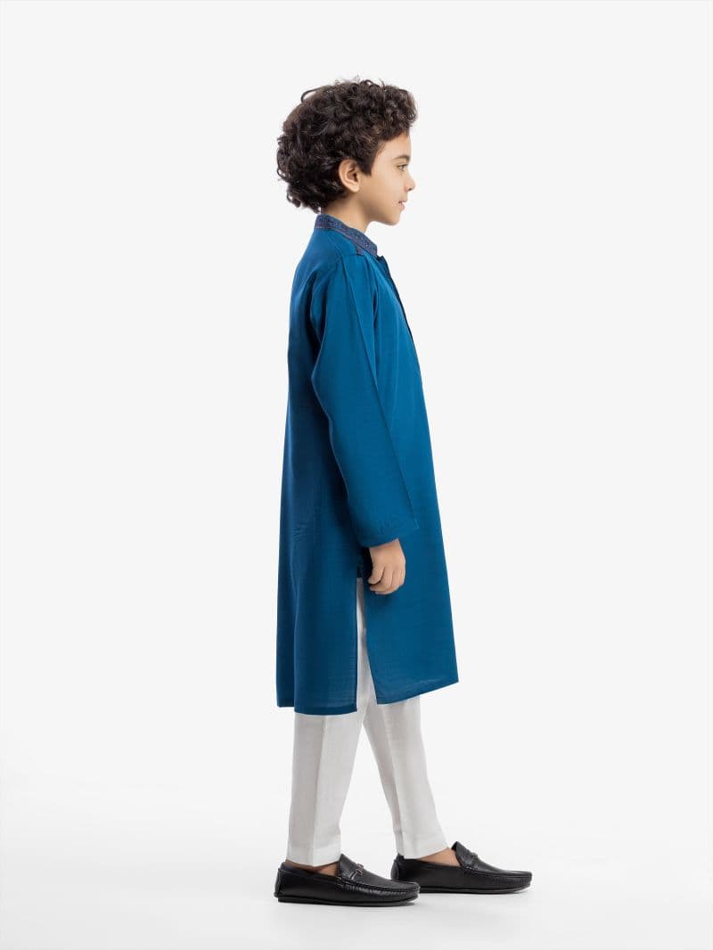 Embroidered Slub Linen Kurta