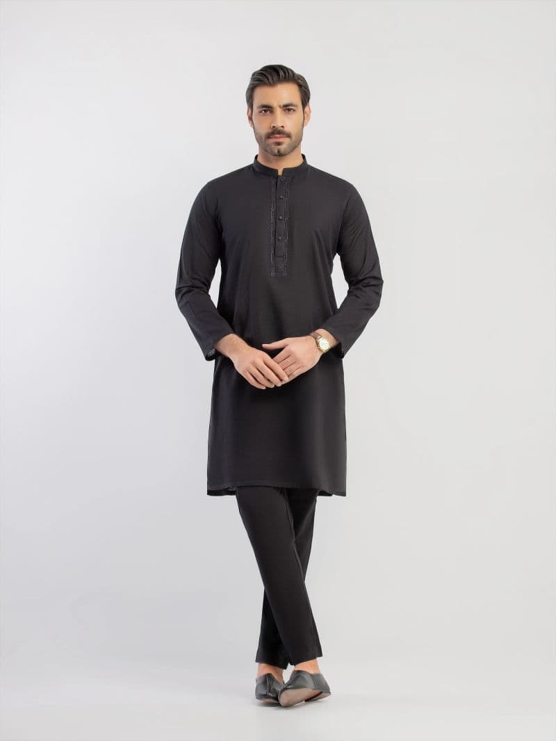 Embroidered Khaddar Kurta Pajama