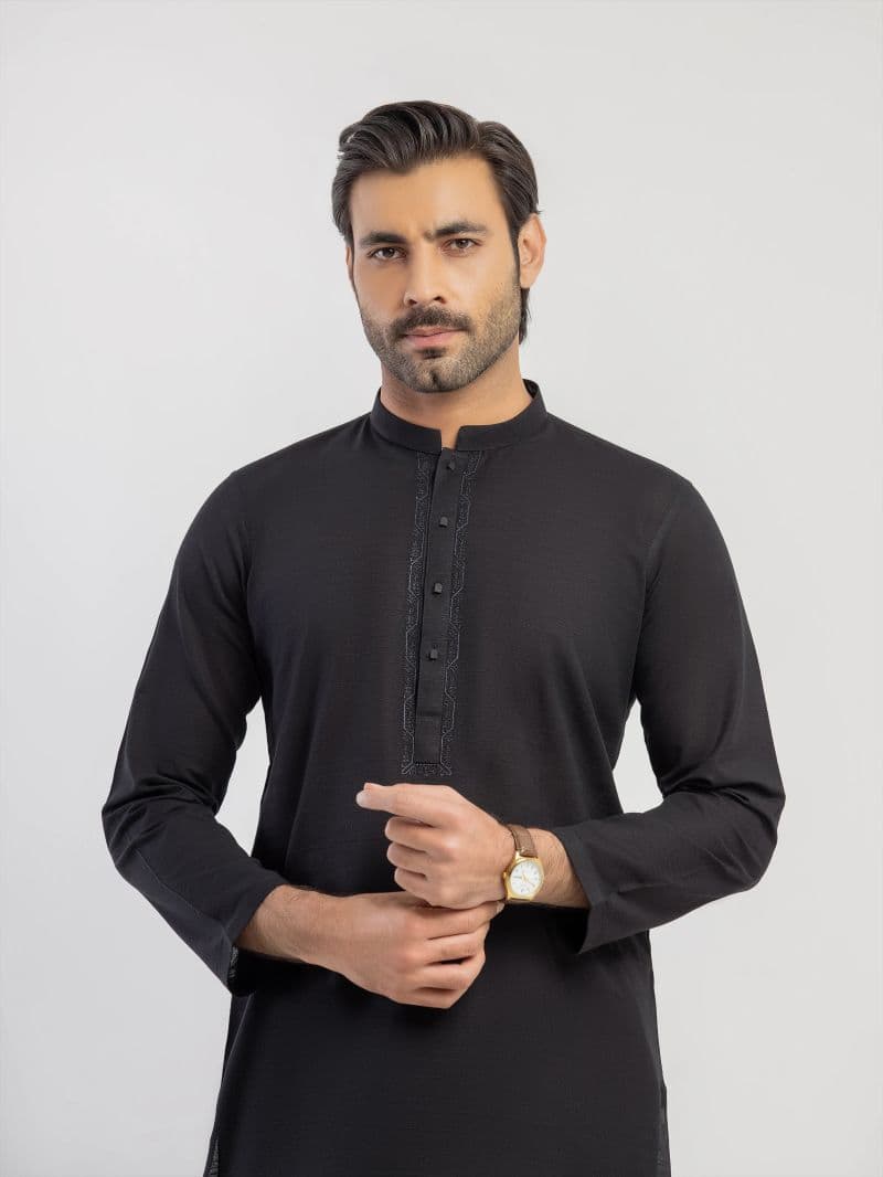 Embroidered Khaddar Kurta Pajama