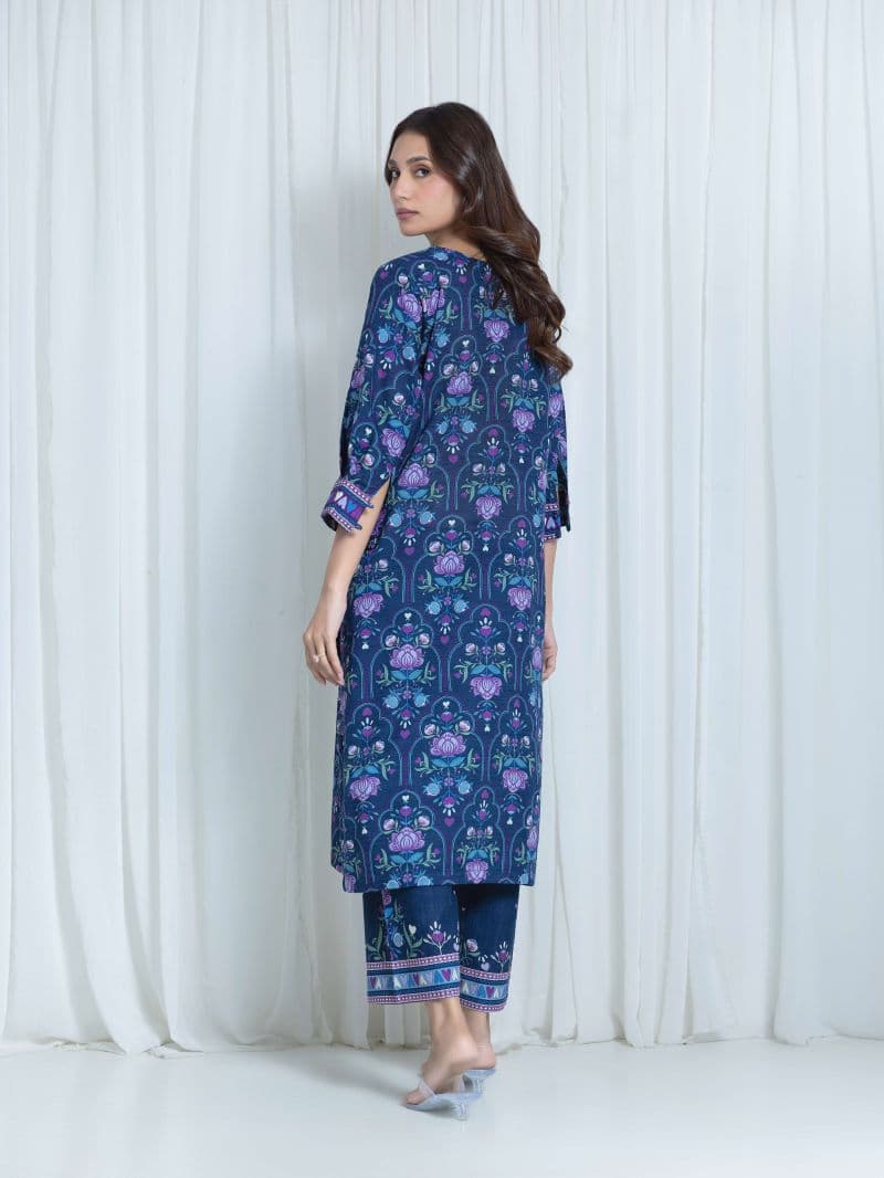 Printed Khaddar Co-Ord Set thumbnail