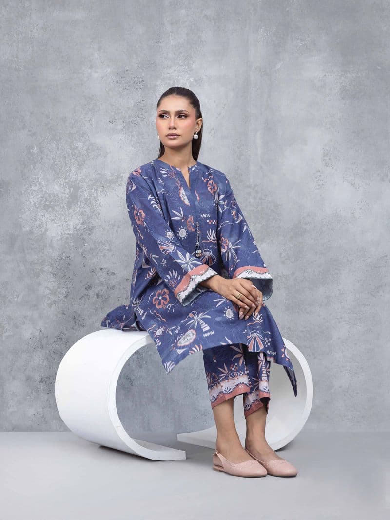 Printed Khaddar Co-Ord Set thumbnail