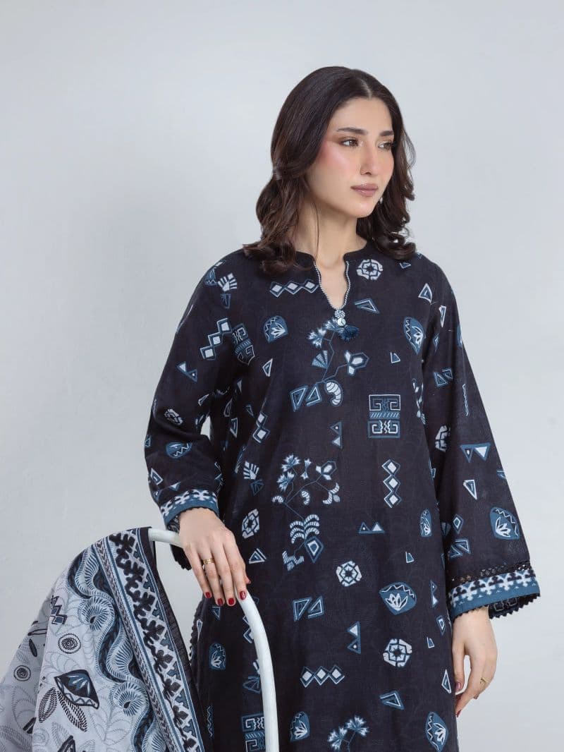 Printed Khaddar Suit