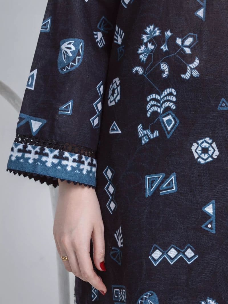 Printed Khaddar Suit