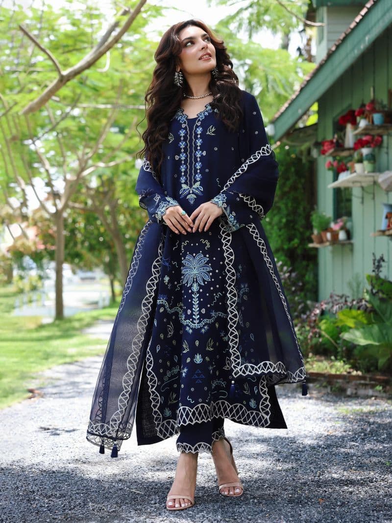 Embroidered Viscose Suit