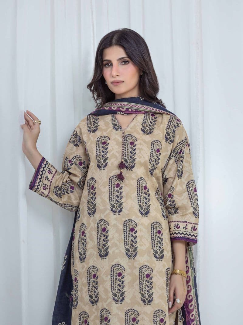 Printed Khaddar Suit