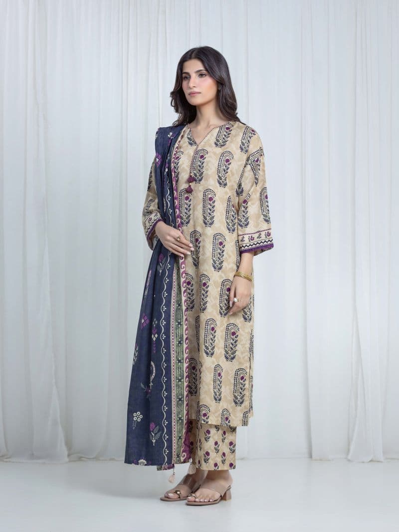 Printed Khaddar Suit