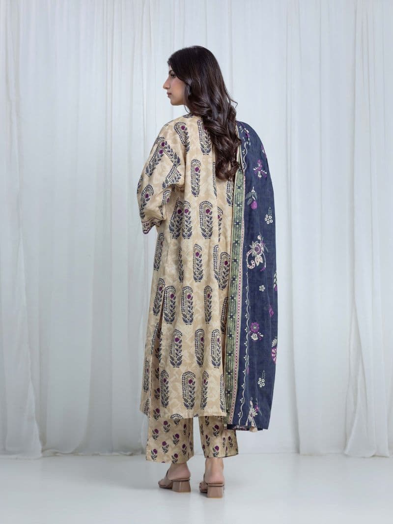 Printed Khaddar Suit