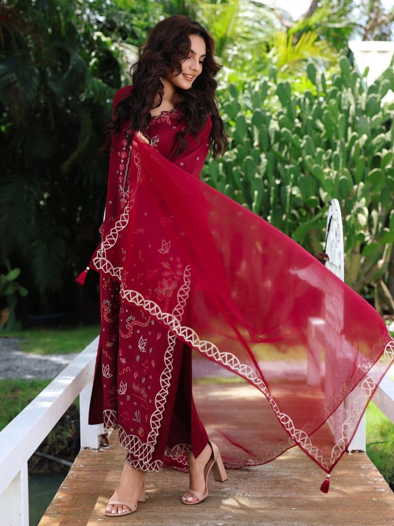 Embroidered Blended Suit