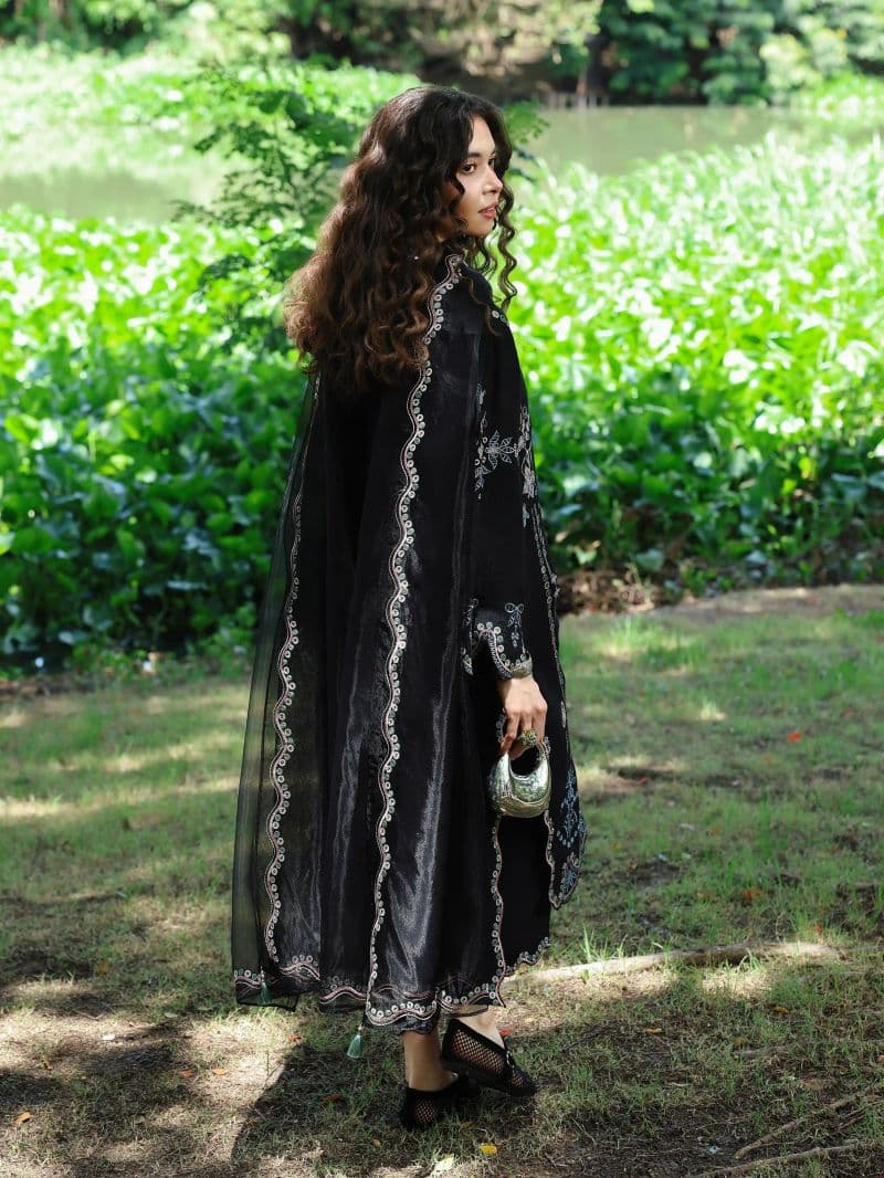 Embroidered Viscose Suit