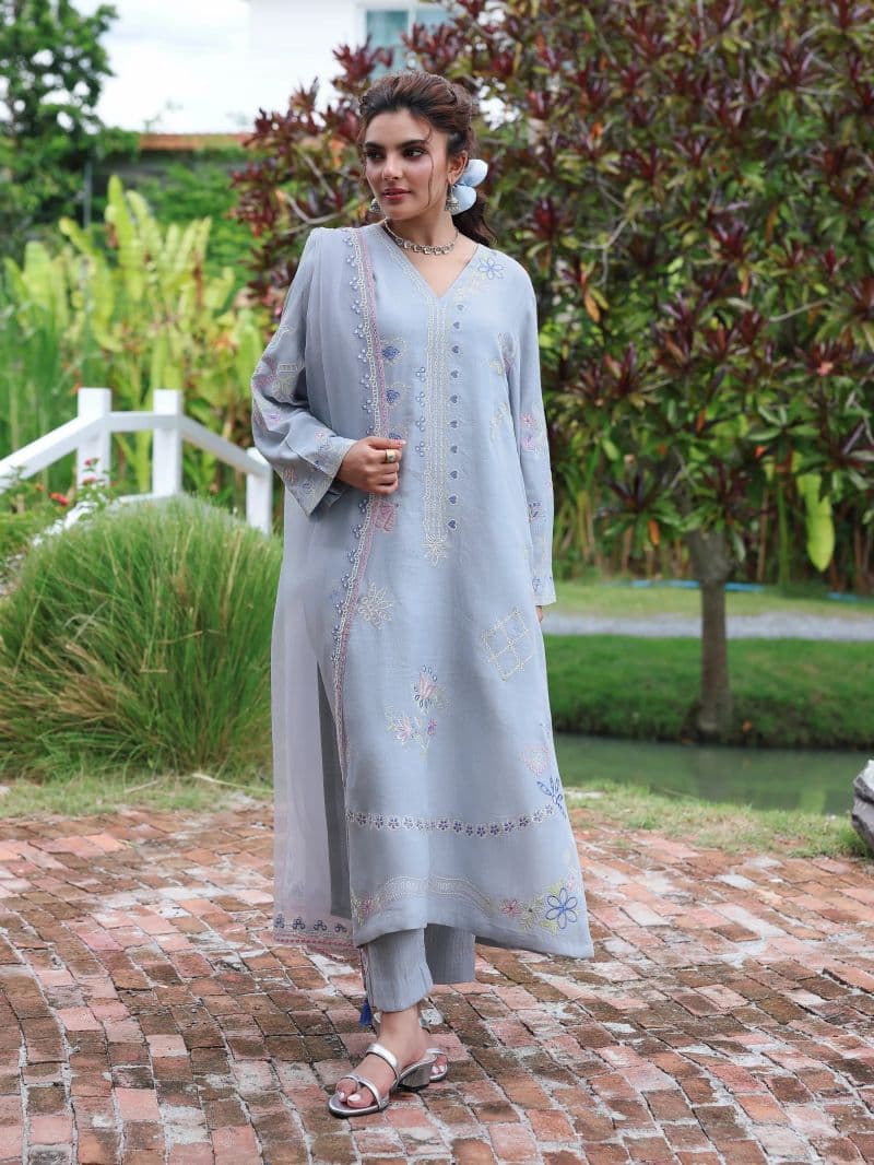 Embroidered Blended Suit
