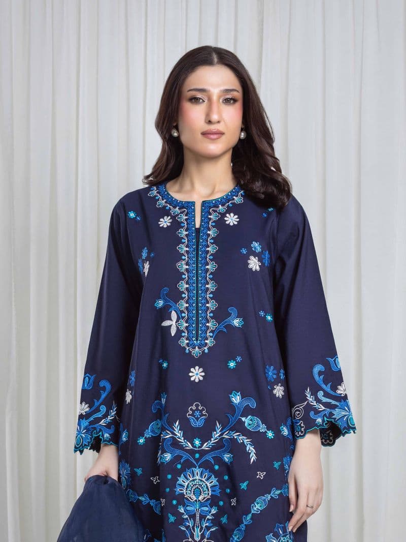 Embroidered Viscose Suit thumbnail