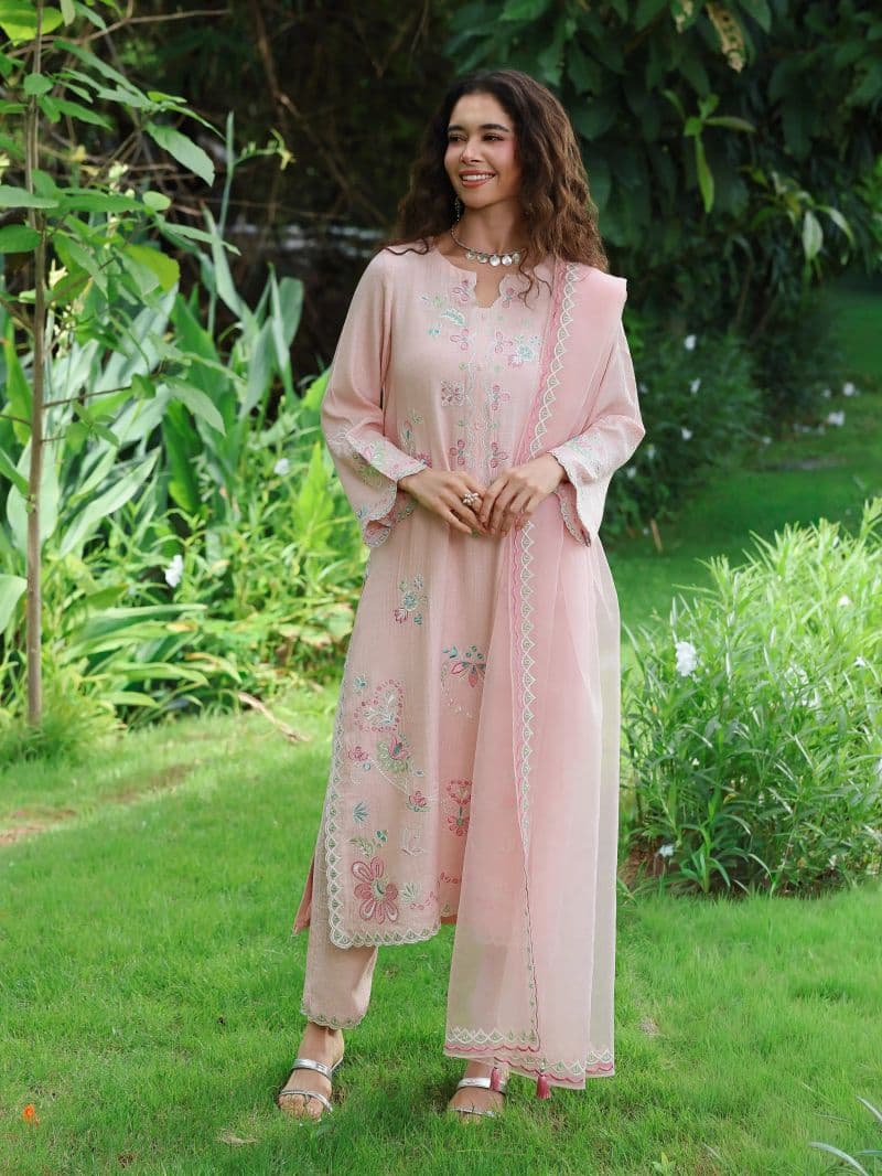 Embroidered Viscose Suit thumbnail