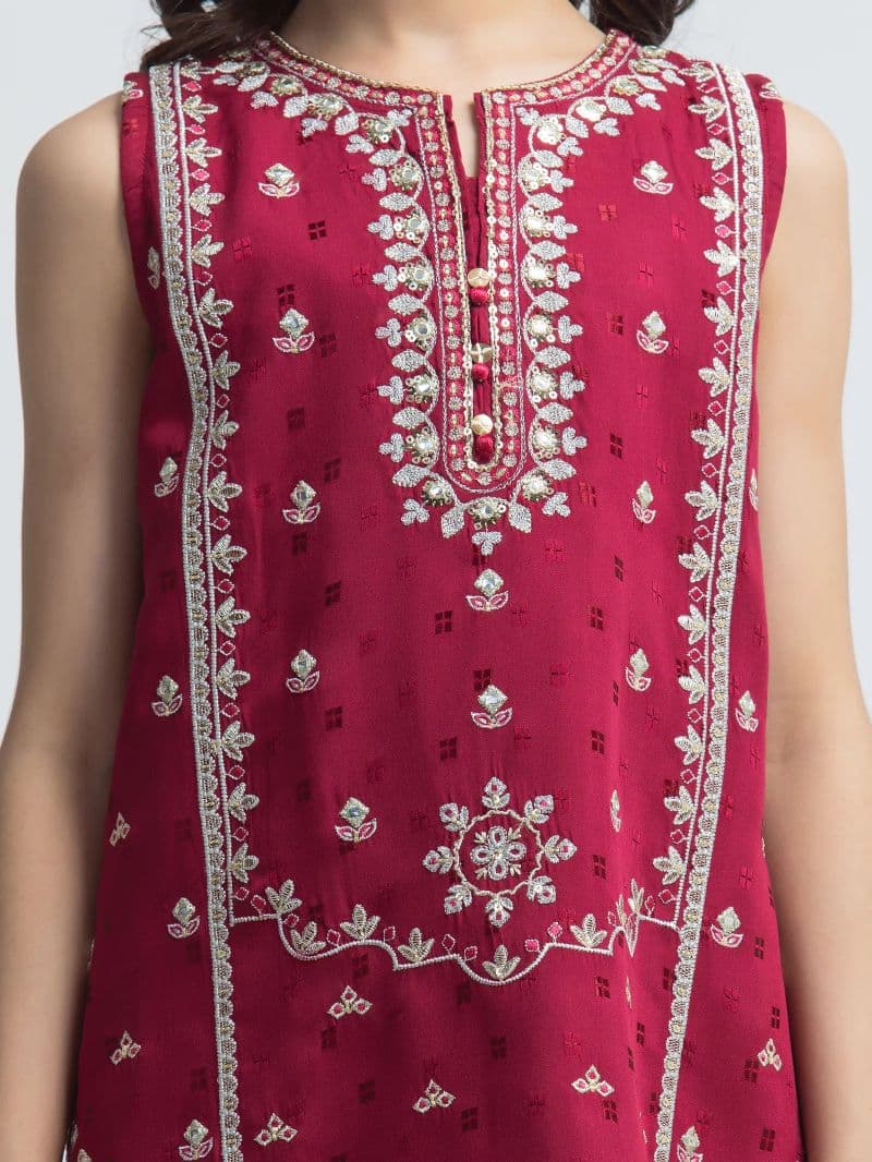 Embroidered Jacquard Suit