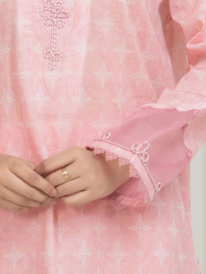 Printed Lawn Suit thumbnail