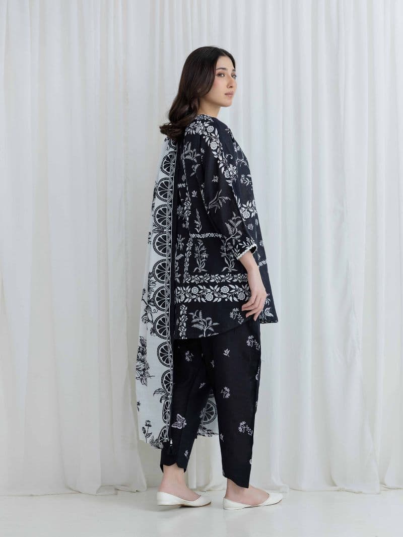 Printed Khaddar Suit