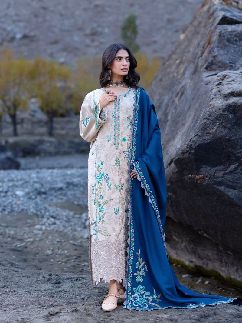 Embroidered Khaddar Suit - EWU6V11-34001-3P thumbnail