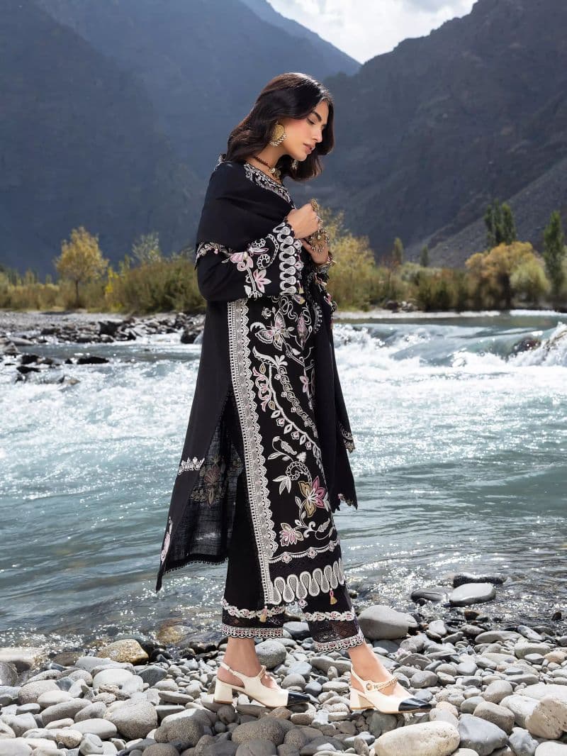 Embroidered Khaddar Suit - EWU6V11-34006-3P thumbnail