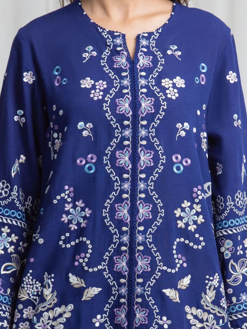 Embroidered Khaddar Suit - EWU6V11-34000-3P thumbnail