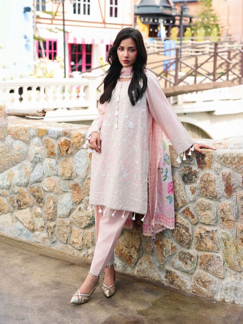 Embroidered Cambric Suit - EWU6V2-33652-3P thumbnail