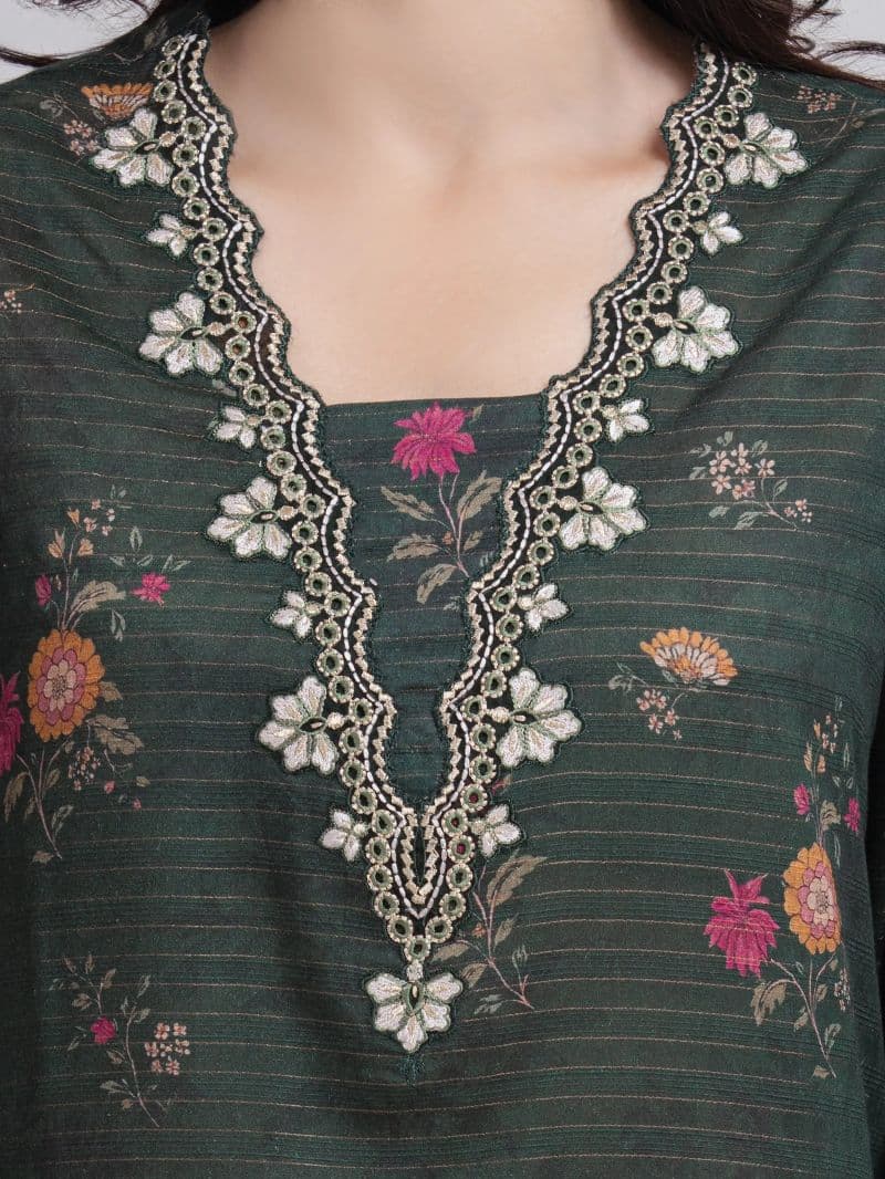 Embroidered Zari Lawn Suit - EWU6V23-33403-3P