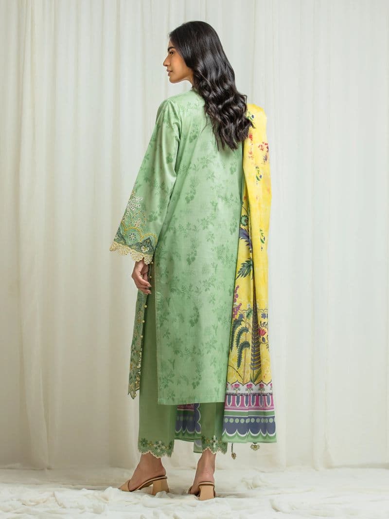 Embroidered Lawn Suit - EWU6V1-33021-3P thumbnail