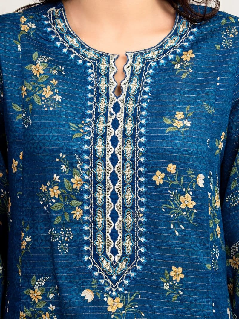 Embroidered Zari Lawn Suit - EWU6V23-33404-3P