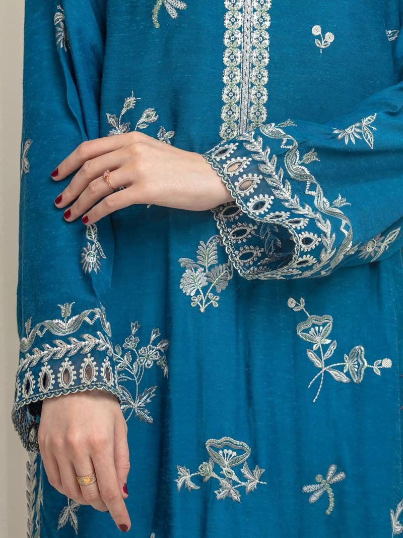 Embroidered Karandi Suit - EWU6V22-32093-3P thumbnail